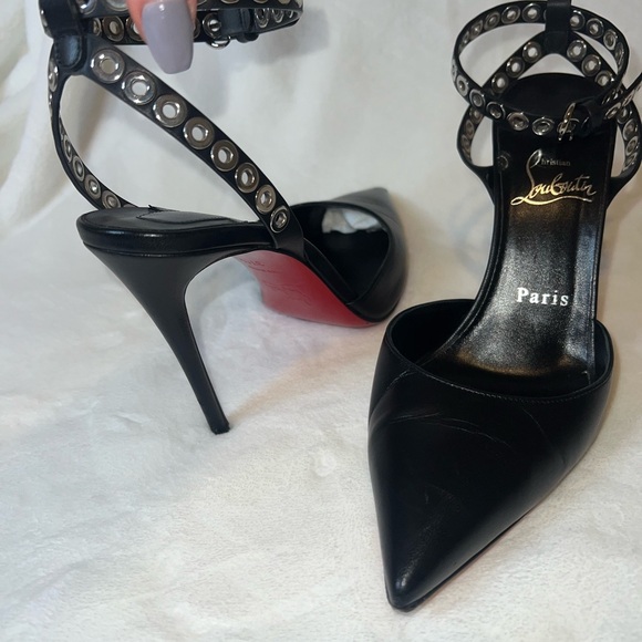 Authentic Christian Louboutin heels size 37.5 - Picture 4 of 7